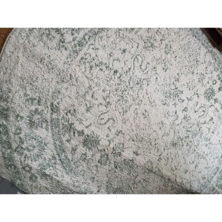 Customer image 561