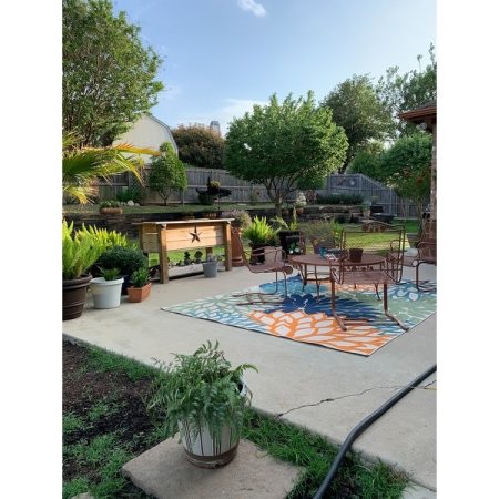 Customer image 722