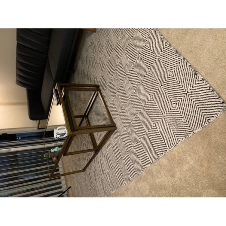 Customer image 103