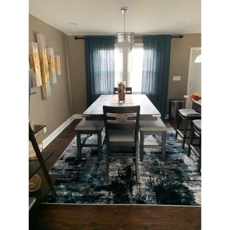 Customer image 324