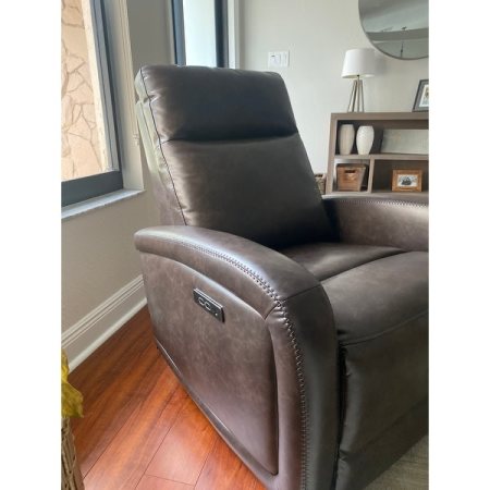 Customer image 7