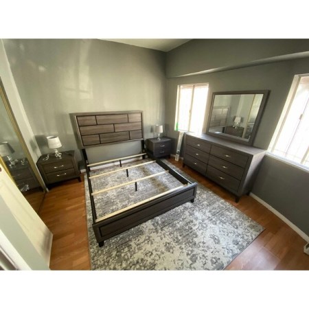 Customer image 256