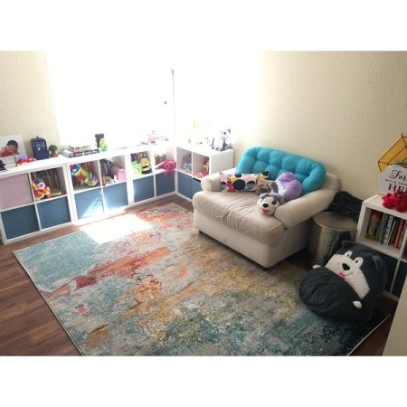 Customer image 570