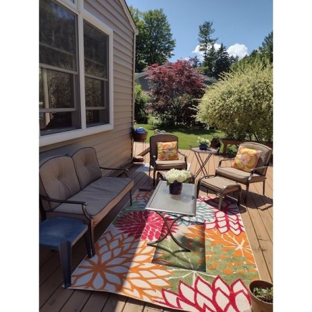 Customer image 316
