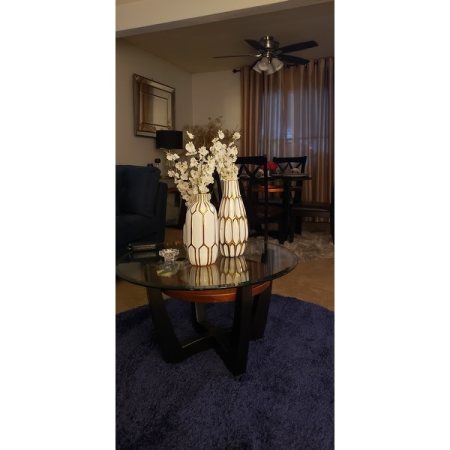 Customer image 102