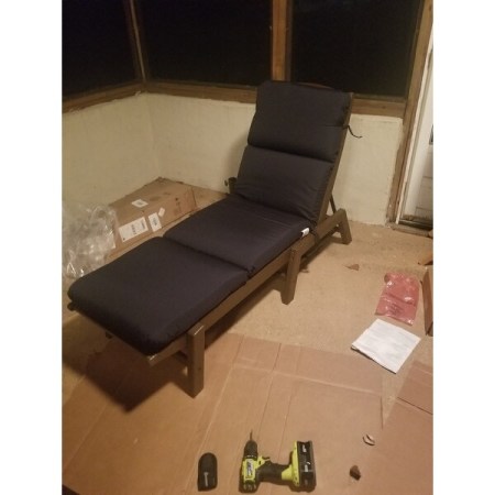 Customer image 124