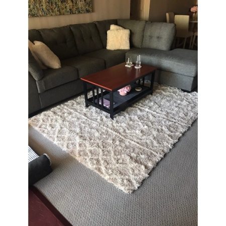 Customer image 125