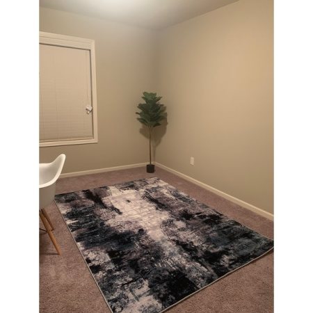 Customer image 352