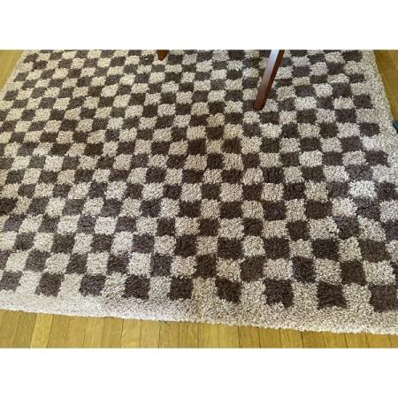 Customer image 130