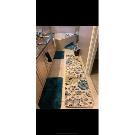 Customer image 60