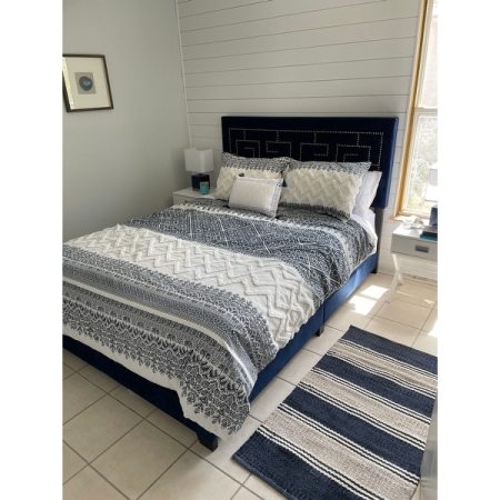Customer image 40