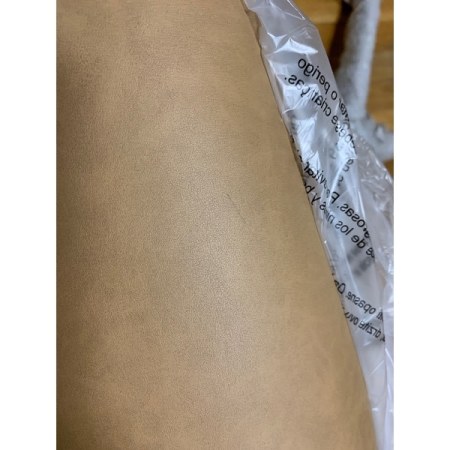 Customer image 100