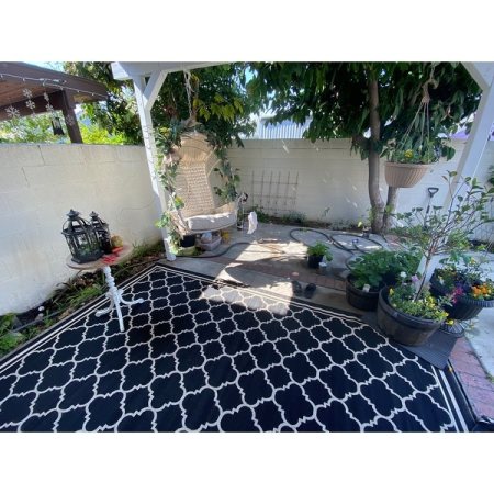 Customer image 215