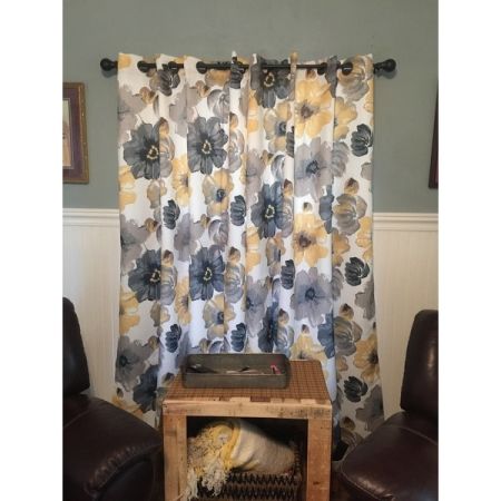 Customer image 72