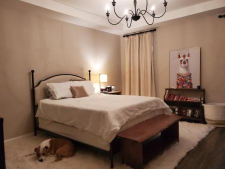 Customer image 140
