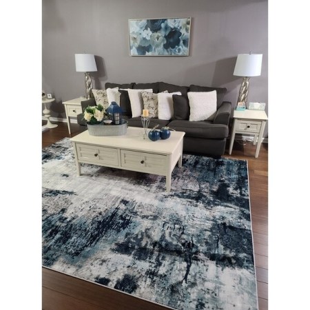 Customer image 320