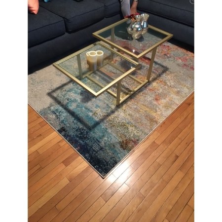 Customer image 276