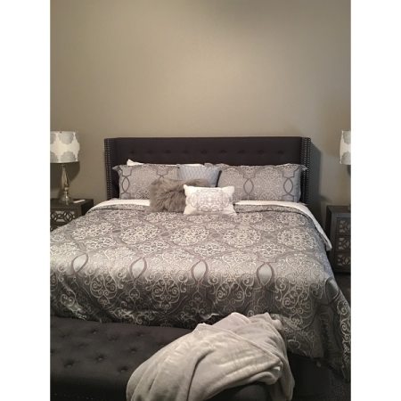Customer image 80
