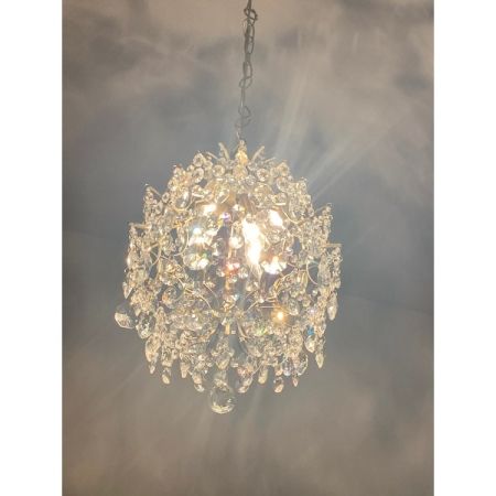 Customer image 103