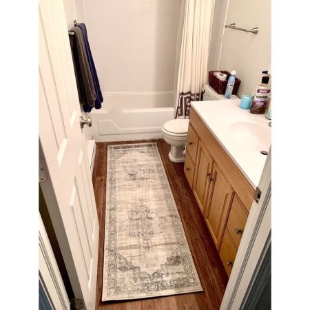 Customer image 222