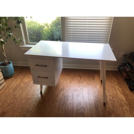 Customer image 112