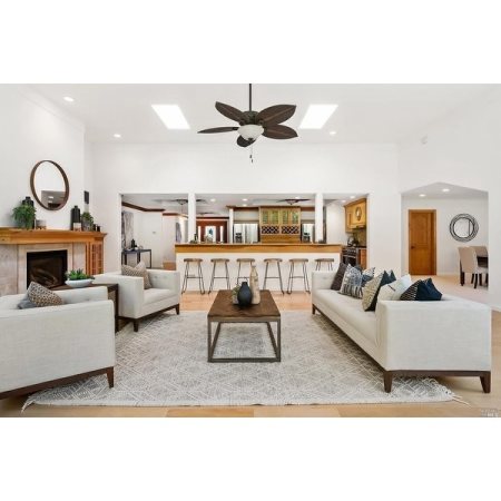 Customer image 16