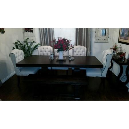 Customer image 350