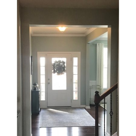 Customer image 524