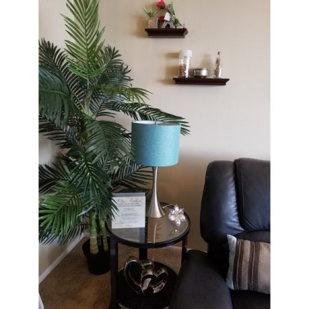 Customer image 222