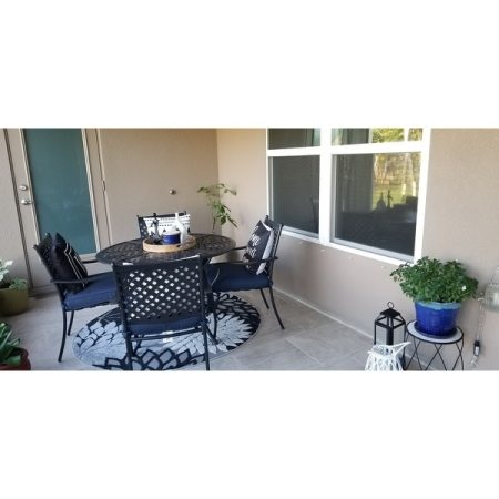 Customer image 284