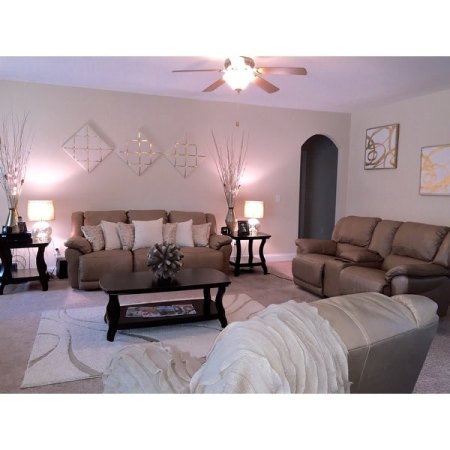 Customer image 614