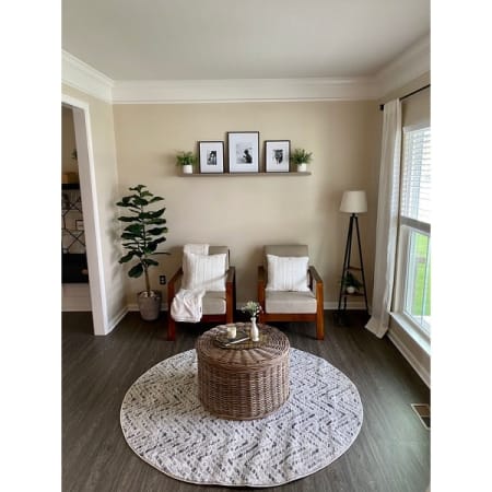 Customer image 24