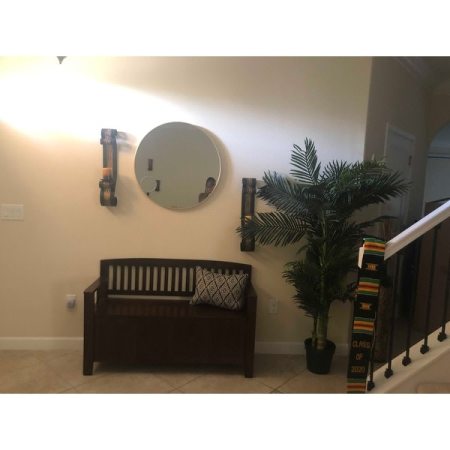 Customer image 176