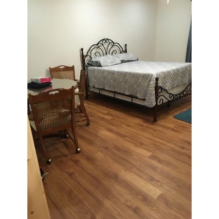 Customer image 220