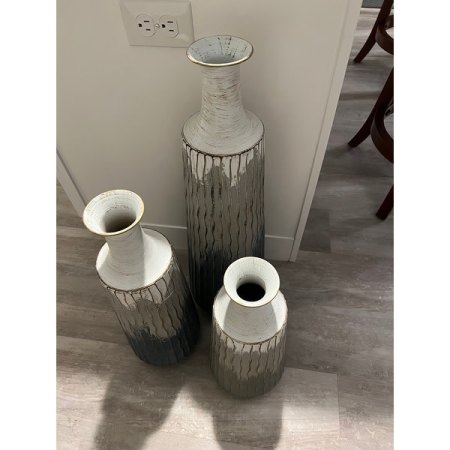Customer image 44