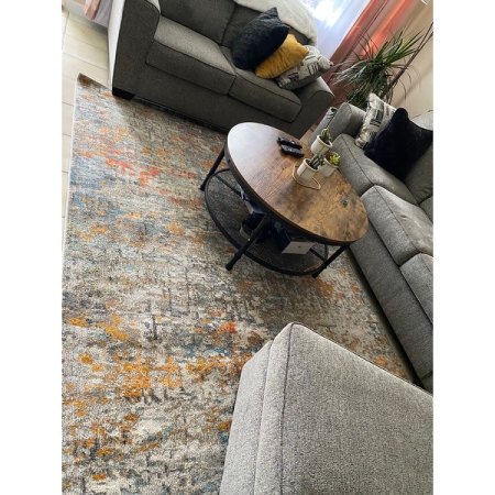Customer image 105