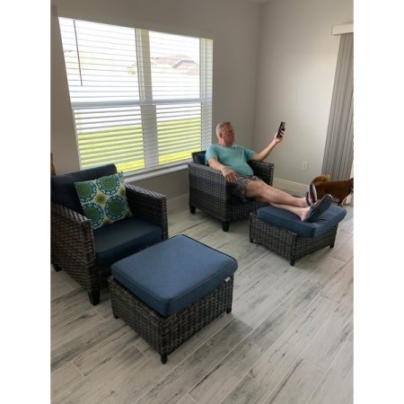 Customer image 114