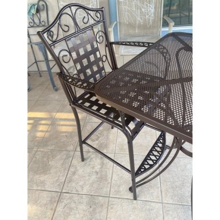 Customer image 7