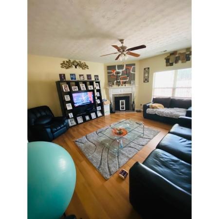 Customer image 225