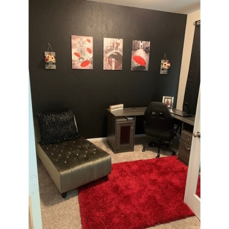 Customer image 501