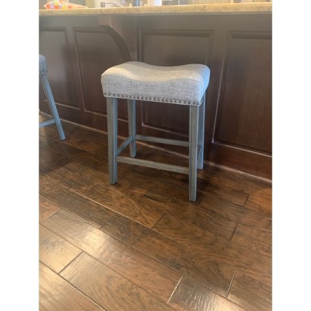Customer image 260