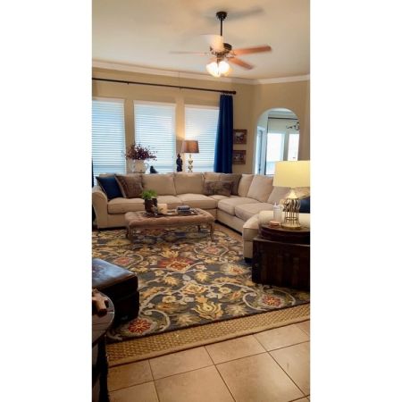 Customer image 152
