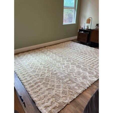 Customer image 218