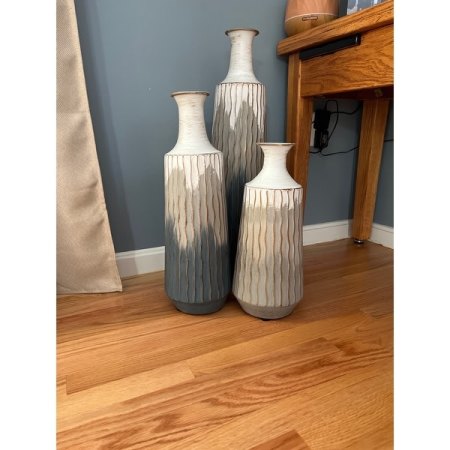 Customer image 52