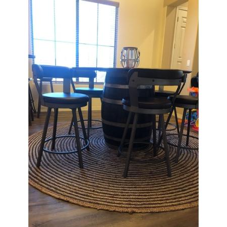 Customer image 32