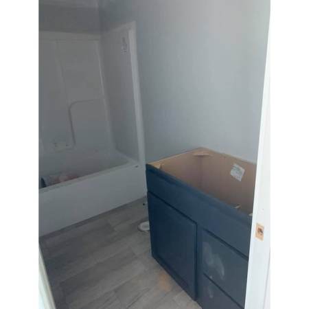 Customer image 105