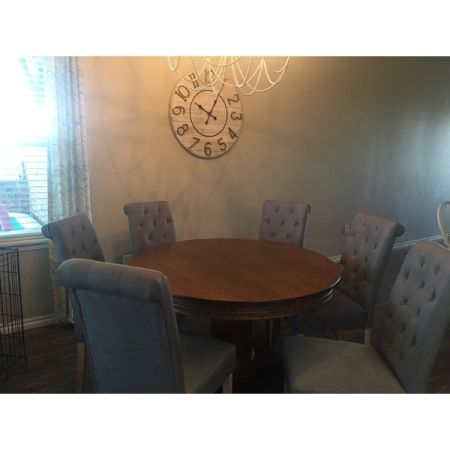 Customer image 310