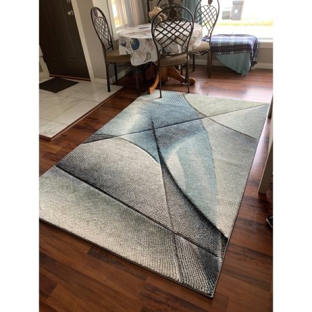 Customer image 142