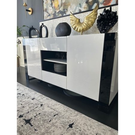 Customer image 28