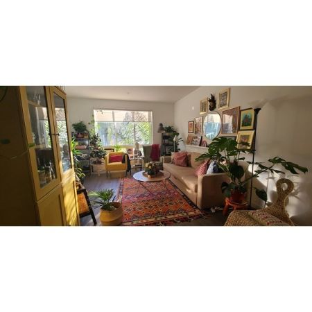 Customer image 52